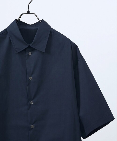 ABAHOUSE（アバハウス）の「ストレッチコットン レギュラーカラー リラックス半袖シャツ / オーバーサイズ（シャツ/ブラウス・メンズ・イエロー系その他/グリーン系その他/ブルー/ネイビー/ホワイト・48/46/44）」の10枚目の写真