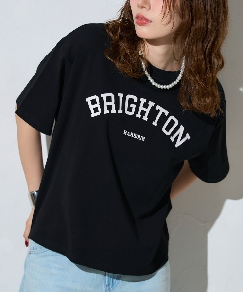 TRIANGLE PALETTE(トライアングルパレット)の「五分袖 アーチロゴ ワイドTシャツ / スーパーストレッチ 半袖T(Tシャツ/カットソー・レディース・ホワイト/グレイッシュベージュ/ブラック/ホワイト系その他・FREE)」の6枚目の写真