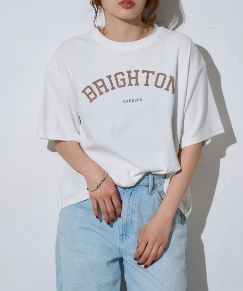 TRIANGLE PALETTE(トライアングルパレット)の「五分袖 アーチロゴ ワイドTシャツ / スーパーストレッチ 半袖T(Tシャツ/カットソー・レディース・ホワイト/グレイッシュベージュ/ブラック/ホワイト系その他・FREE)」の14枚目の写真