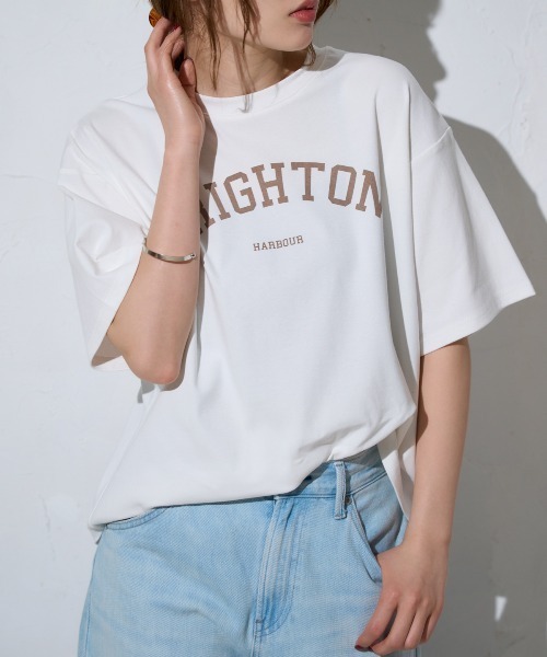 TRIANGLE PALETTE(トライアングルパレット)の「五分袖 アーチロゴ ワイドTシャツ / スーパーストレッチ 半袖T(Tシャツ/カットソー・レディース・ホワイト/グレイッシュベージュ/ブラック/ホワイト系その他・FREE)」の15枚目の写真