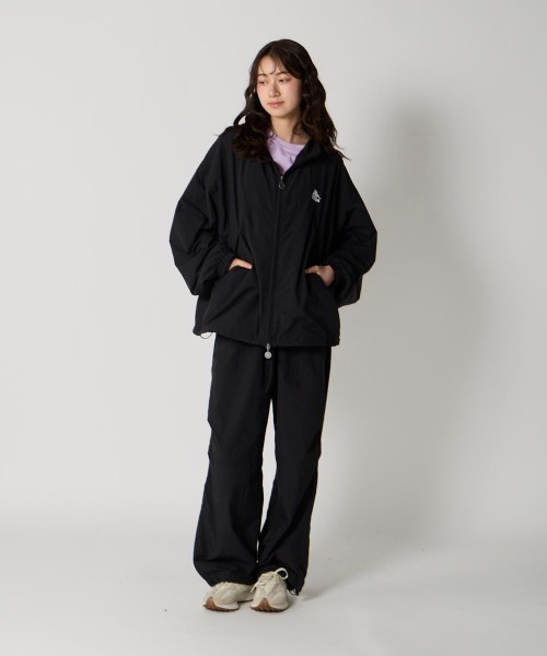 Kappa(カッパ)の「【Kappa/カッパ】バンダナイロントラックジャケット ユニセックス(ナイロンジャケット・メンズ・カーキ/ブラック・MEDIUM/SMALL/LARGE)」の8枚目の写真