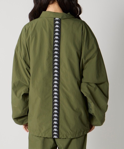 Kappa(カッパ)の「【Kappa/カッパ】バンダナイロントラックジャケット ユニセックス(ナイロンジャケット・メンズ・カーキ/ブラック・MEDIUM/SMALL/LARGE)」の13枚目の写真