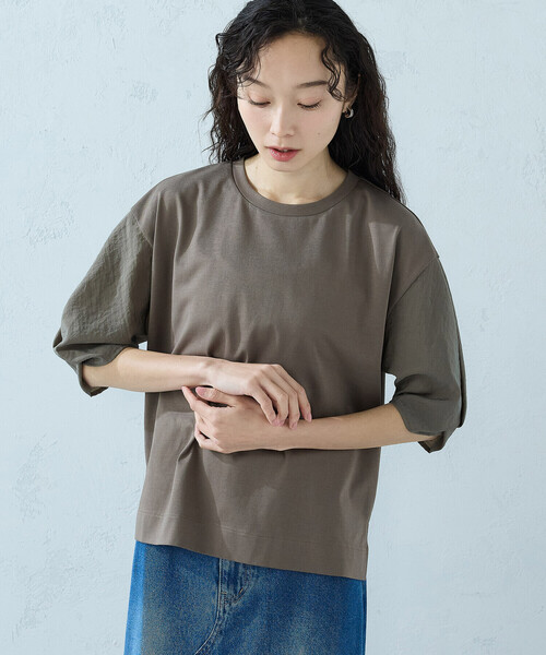 COMME CA ISM(コムサイズム)の「スリーブデザイン カットソー(Tシャツ/カットソー・レディース・ブラック/ホワイト/モカ・MEDIUM/LARGE)」の3枚目の写真