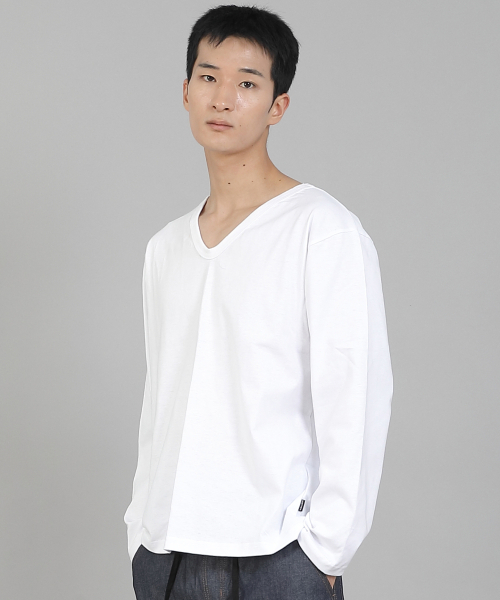 SAINTCREW(セントクルー)の「無地Vネック16sコットン長袖TシャツPSC-887ホワイト(Tシャツ/カットソー・メンズ・その他・LARGE/X-LARGE/XX-LARGE/XXX-LARGE/XXXX-LARGE/MEDIUM)」の5枚目の写真