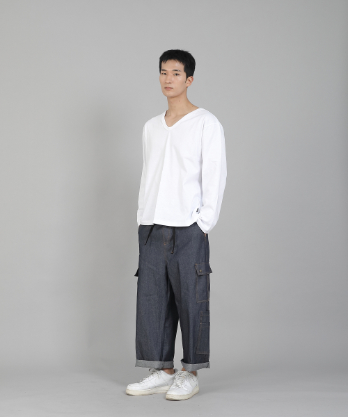 SAINTCREW(セントクルー)の「無地Vネック16sコットン長袖TシャツPSC-887ホワイト(Tシャツ/カットソー・メンズ・その他・LARGE/X-LARGE/XX-LARGE/XXX-LARGE/XXXX-LARGE/MEDIUM)」の13枚目の写真