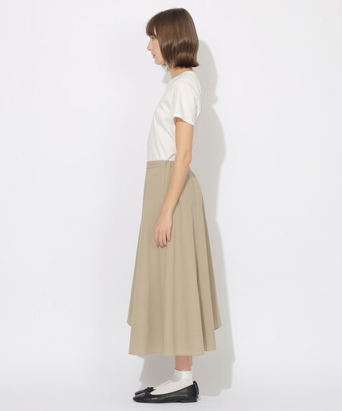 BLUE LABEL CRESTBRIDGE(ブルーレーベルクレストブリッジ)の「イレギュラーヘムフレアスカート(スカート・レディース・ブラック/ベージュ系その他・M)」の12枚目の写真