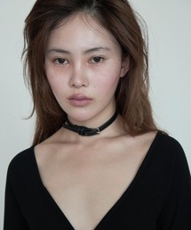 Carmelo（カーメロ）の「Croc-embossed Belt Choker / ブラックパテントクロコエンボス ベルトチョーカー（チョーカー）」