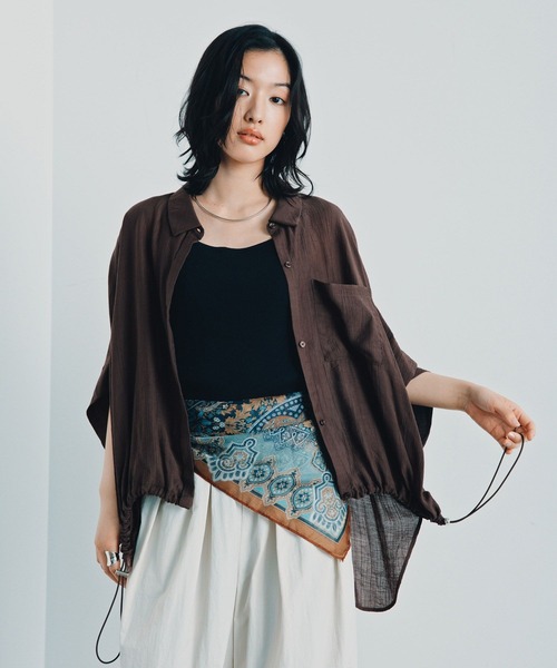 LEPSIM(レプシィム)の「裾ドロストアソートシャツSS 1023535(シャツ/ブラウス・レディース・ブラック系その他/ブラウン/アイボリー/ホワイト系その他・FREE)」の4枚目の写真