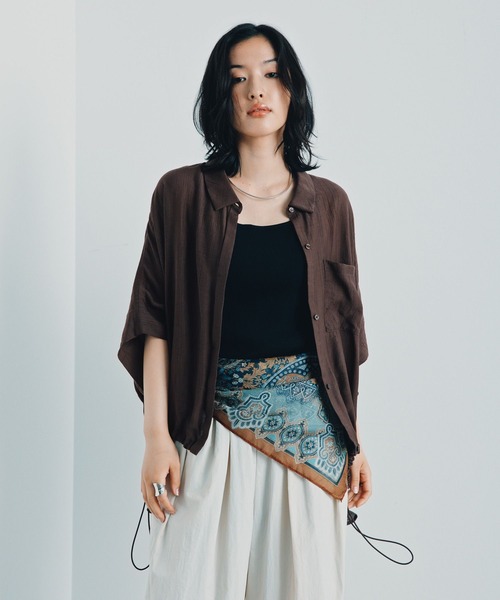 LEPSIM(レプシィム)の「裾ドロストアソートシャツSS 1023535(シャツ/ブラウス・レディース・ブラック系その他/ブラウン/アイボリー/ホワイト系その他・FREE)」の22枚目の写真