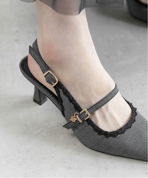 RANDA(ランダ)の「レーストリムバックストラップパンプス(パンプス・レディース・ブラウン/グレイッシュベージュ/ブラック・L/S/M/LL)」の9枚目の写真