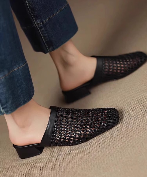 Lace Ladies(レースレディース)の「スクエアトゥ メッシュ 編み込み ミュール サンダル(サンダル・レディース・ブラック/アイボリー/ブラウン・23cm/23.5cm/24cm/24.5cm/25cm/22.5cm)」の6枚目の写真