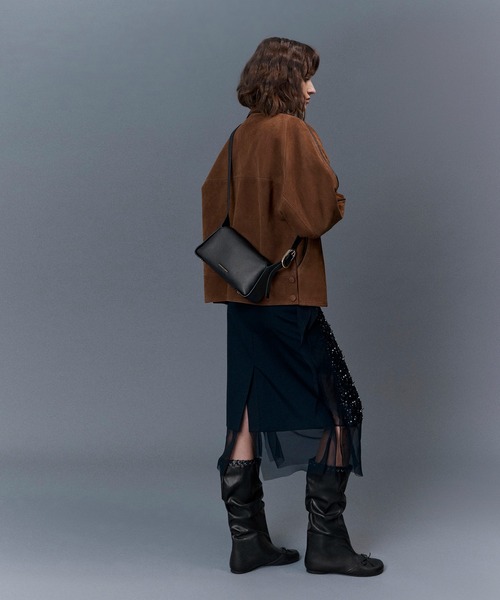 CHARLES & KEITH(チャールズ & キース)の「Aislin アシュリン ショルダーバッグ(ショルダーバッグ・レディース・ブラック・S)」の7枚目の写真
