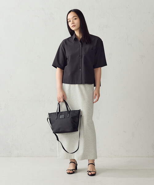 COMME CA ISM(コムサイズム)の「麻調ポリエステル クロップドシャツ(シャツ/ブラウス・レディース・サックスブルー/ベージュ/チャコール・FREE)」の10枚目の写真