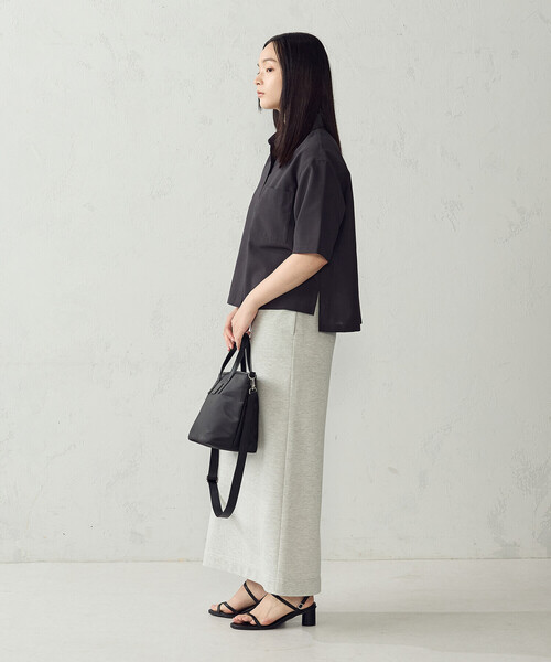 COMME CA ISM(コムサイズム)の「麻調ポリエステル クロップドシャツ(シャツ/ブラウス・レディース・サックスブルー/ベージュ/チャコール・FREE)」の11枚目の写真