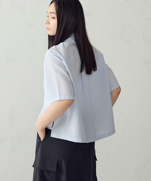 COMME CA ISM(コムサイズム)の「麻調ポリエステル クロップドシャツ(シャツ/ブラウス・レディース・サックスブルー/ベージュ/チャコール・FREE)」の22枚目の写真