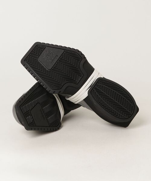 adidas(アディダス)の「フォーラム SQ W / アディダスオリジナルス adidas Originals(スニーカー・レディース・グレー・22.5cm/23.5cm/24.5cm/25.5cm/26.5cm/27.5cm/23.0cm/24.0cm/25.0cm/26.0cm/27.0cm/28.0cm/22.0cm)」の3枚目の写真