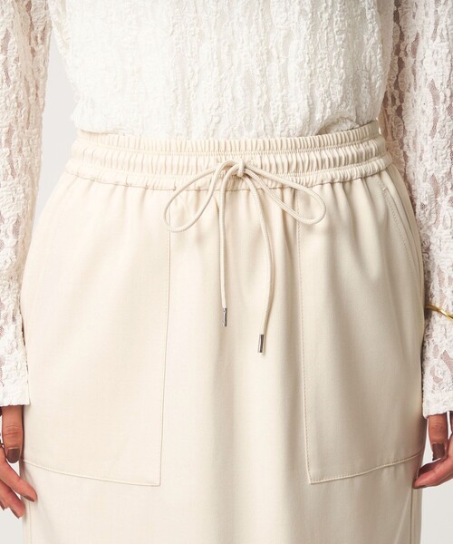 green label relaxing（グリーンレーベルリラクシング）の「［size SHORT/TALLあり］オルマイ ツイル タイト スカート オフホワイト（スカート・レディース・オフホワイト・FREE/TALL）」の3枚目の写真