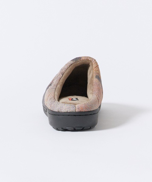 NANGA(ナンガ)の「NANGA/ナンガ MOUNTAIN PIXELATE WINTER SANDAL マウンテンピクセレートウィンターサンダル 迷彩柄 カモフラージュ柄 メンズ レディース 2026年 秋 秋服 冬 冬服(スリッポン・メンズ・ブラウン・0/1/2/3)」の4枚目の写真