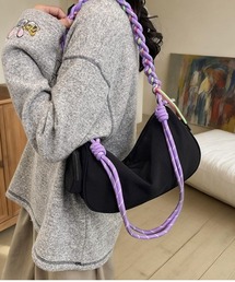 カラフルロープが主役!コンパクトなのに存在感抜群のミニショルダーバッグ