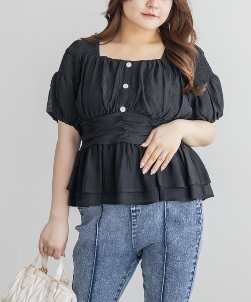 CLETTE(クレット)の「シャーリングペプラムブラウス(シャツ/ブラウス・レディース・アイボリー/ブラック/ブルー・LL/4L/3L)」の11枚目の写真