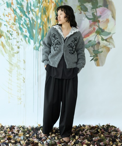 flaeu(フラユ)の「Cord Embroidery Cardigan(カーディガン/ボレロ・レディース・グレー/ブラウン/ブラック・FREE)」の16枚目の写真