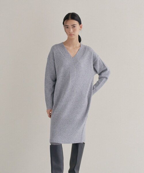 cloenc(クロエンス)の「【2WAY】Vネックニットワンピース(ワンピース・レディース・チャコール/ベージュ系8/グレー系4・02)」の18枚目の写真