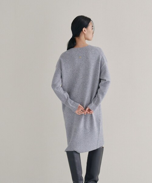 cloenc(クロエンス)の「【2WAY】Vネックニットワンピース(ワンピース・レディース・チャコール/ベージュ系8/グレー系4・02)」の20枚目の写真