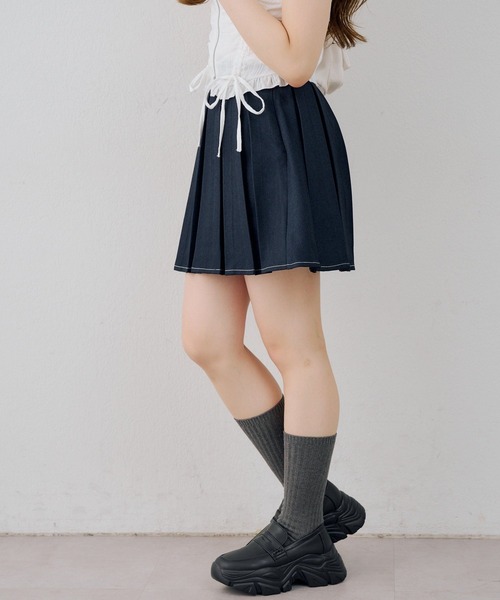 continuer de NICE CLAUP（コンティニューデナイスクラップ）の「［ｓｅｔ］ミニプリーツスカート（スカート・レディース・ネイビー/ブラウン/ベージュ系その他・FREE）」の6枚目の写真