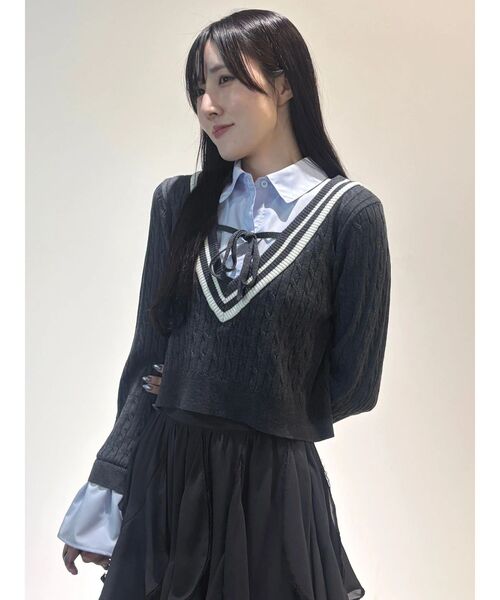 MERCURYDUO(マーキュリーデュオ)の「シャツドッキングチルデンニット(ニット/セーター・レディース・ボルドー/パープル/チャコールグレー・FREE)」の14枚目の写真