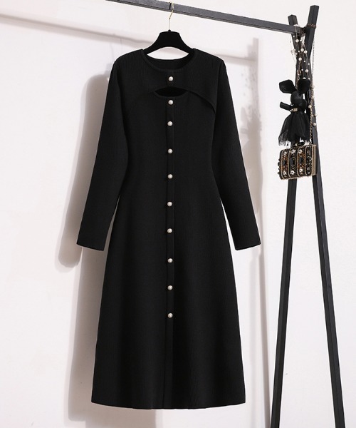 AMAJI(アマジ)の「ニットワンピース(ワンピース・レディース・ブラック/ベージュ・LARGE/X-LARGE)」の1枚目の写真