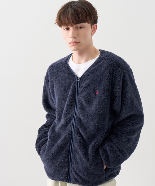 U.S. POLO ASSN.（ユーエスポロアッスン）の「【U.S. POLO ASSN./ユーエスポロアッスン】ワンポイント ダブルホースマン刺繍 ダブルフェイス ボアフリース ノーカラージップジャケット（ノーカラージャケット・メンズ・ブラック/ベージュ/アイボリー/ネイビー・L/M/LL）」の7枚目の写真