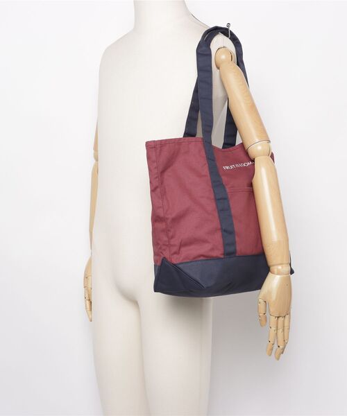FRUIT OF THE LOOM(フルーツオブザルーム)の「【FRUIT OF THE LOOM/フルーツオブザルーム】CANVAS TOTE BAG M キャンバストート(トートバッグ・レディース・ライトブラウン/ネイビー/オフホワイト/ベージュ/ブルー/グリーン/レッド系その他・FREE)」の11枚目の写真