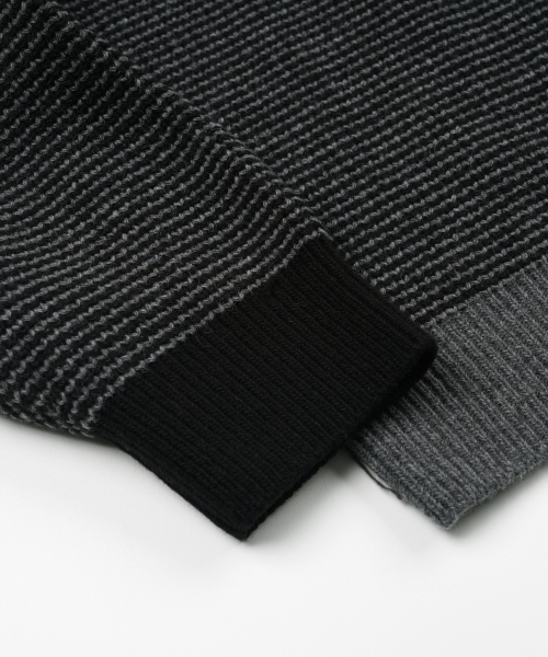 FRIZMWORKS(フリズムワークス)の「ROLLNECK RINGER KNIT _ BLACK(ニット/セーター・メンズ・その他・SMALL/MEDIUM/LARGE/X-LARGE)」の4枚目の写真