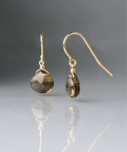 anq.(アンク)の「「anq.」ステンレス316L/K14GF・天然石マロンピアス(ピアス(両耳用)・レディース・ブラウン系その他2/レッド/ブラック/ホワイト/ライトピンク/ネイビー/ブルー/グリーン系その他2/グレー/ライトグレー/イエロー系その他/イエロー/クリア/アクア/ブラウン系その他/オレンジ/ターコイズブルー/グリーン系その他/グリーン/ブルー系その他/パープル系その他/パープル/エメラルド/ブラウン/ブルー系その他2/グリーン系その他3・ONE SIZE)」の6枚目の写真