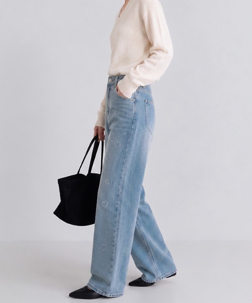 COCOMOMO(ココモモ)の「ハート刺繍デニムワイドパンツ デニムパンツ ワイド ストレート ハート ラインストーン デニムワイドパンツ デニムパンツ ワイド ストレート ハート ラインストーン キラキラデニム(デニムパンツ・レディース・ライトグレー/ブルー・XL/L/M/S)」の9枚目の写真