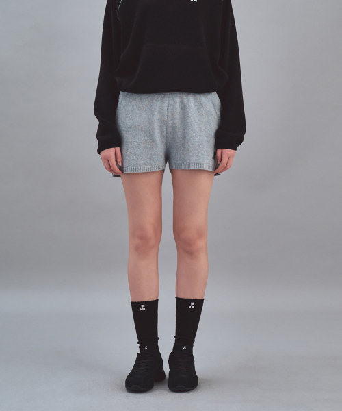 Rest&Recreation（レストアンドレクリエーション）の「LOW RISE KNIT SHORTS - GREY（その他パンツ・メンズ・その他・SMALL/MEDIUM）」の2枚目の写真