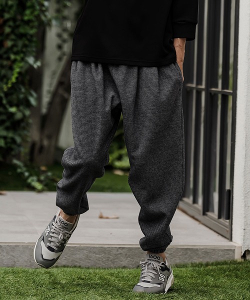 CAMBIO（カンビオ）の「mp15527- Houndstooth Wool Blend Jogger Pants ジョガーパンツ(A76826cmb)（その他パンツ・メンズ・ブラック/ブラウン/チャコール・S/M/L）」の2枚目の写真