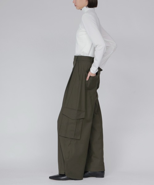 DRESSLAVE（ドレスレイブ）の「36G fine air turtle pull(36ゲージ ファインエアータートルトップス)（Tシャツ/カットソー・レディース・ホワイト/ブラック・38）」の15枚目の写真