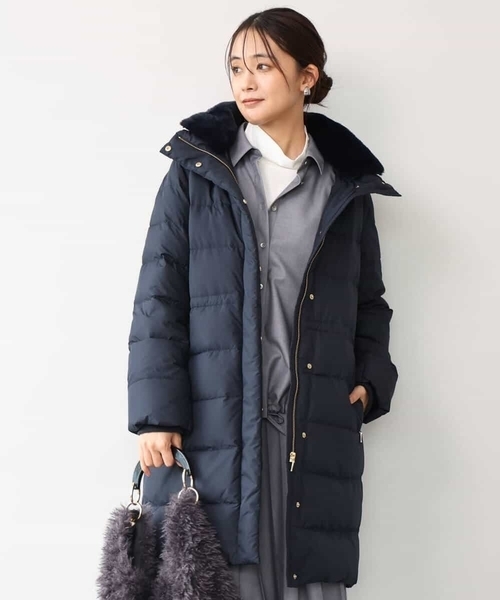 MK MICHEL KLEIN（エムケーミッシェルクラン）の「[撥水/リサイクルダウン]ベーシックタフタロングダウンコート（ダウンジャケット/コート・レディース・ネイビー/アイボリー/ブラック/モカ・40/38）」の5枚目の写真