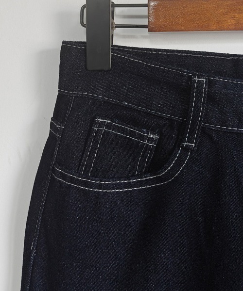 LEMOA(レモア)の「ステッチデザインデニムワイドパンツ(デニムパンツ・レディース・ダークブルー・SMALL/MEDIUM/LARGE/X-LARGE)」の17枚目の写真