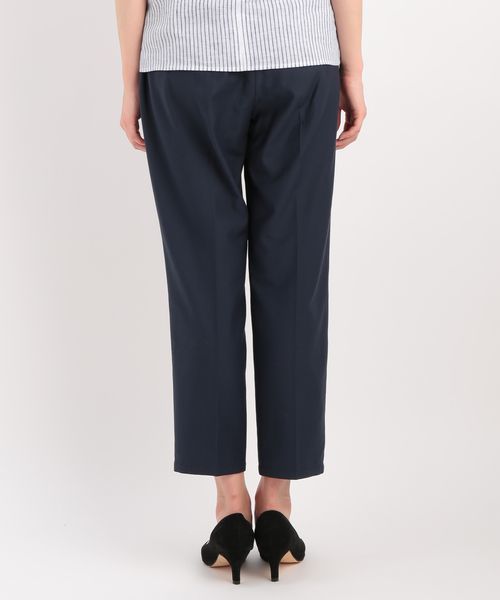 VIS（ビス）の「【with6月号掲載】【Wrinkle Air】テーパードパンツ（その他パンツ・レディース・ネイビー/ブラック/オリーブ/ホワイト・MEDIUM/SMALL）」の6枚目の写真