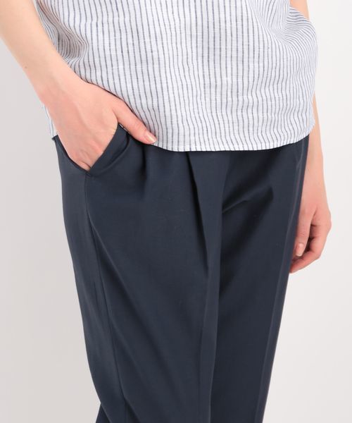 VIS（ビス）の「【with6月号掲載】【Wrinkle Air】テーパードパンツ（その他パンツ・レディース・ネイビー/ブラック/オリーブ/ホワイト・MEDIUM/SMALL）」の8枚目の写真
