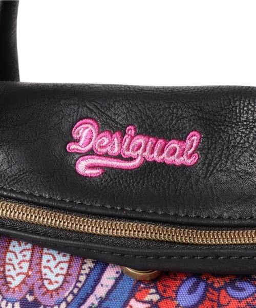 Desigual（デシグアル）の「「Desigual/デシグアル」バッグ（ショルダーバッグ・レディース・ブラック・ONE SIZE）」の4枚目の写真