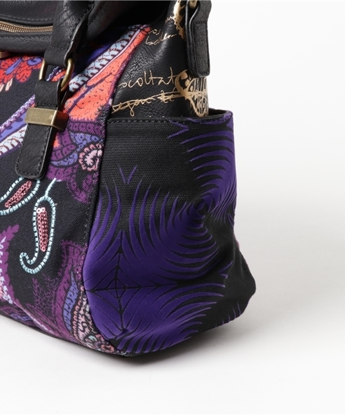 Desigual（デシグアル）の「「Desigual/デシグアル」バッグ（ショルダーバッグ・レディース・ブラック・ONE SIZE）」の9枚目の写真