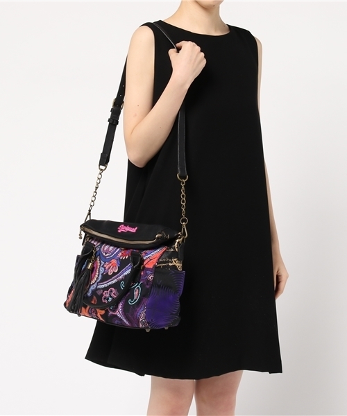 Desigual（デシグアル）の「「Desigual/デシグアル」バッグ（ショルダーバッグ・レディース・ブラック・ONE SIZE）」の7枚目の写真