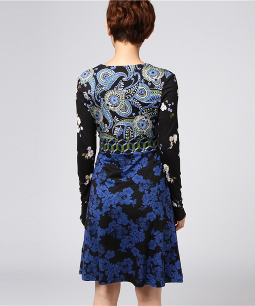 Desigual（デシグアル）の「「Desigual/デシグアル」ワンピース（ワンピース・レディース・ブラック・SMALL/LARGE/MEDIUM/X-LARGE）」の4枚目の写真