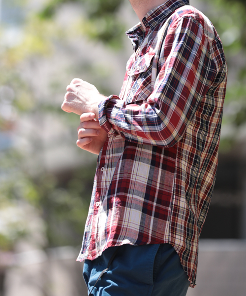 Denime（ドゥニーム）の「【HOUSE OF BLUES/ハウスオブブルース】リネンクレイジーチェックシャツ（シャツ/ブラウス・メンズ・ネイビー/マスタード/レッド・MEDIUM/LARGE）」の13枚目の写真