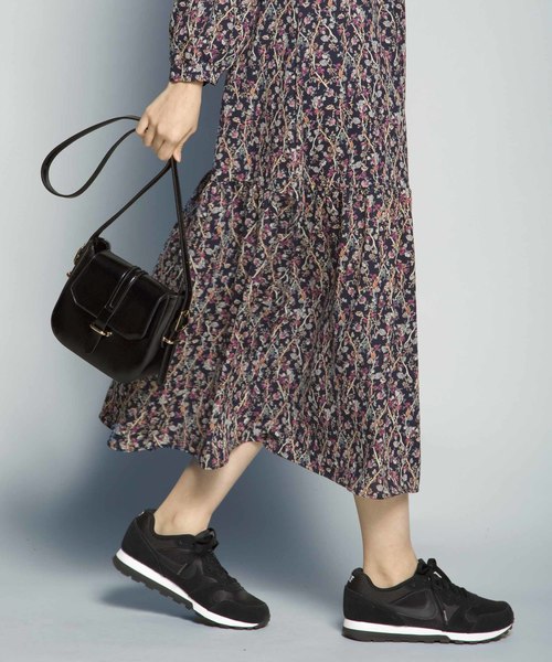 PLAIN CLOTHING(プレーンクロージング)の「フロントベルトショルダーバッグ【PLAIN CLOTHING】(ショルダーバッグ・レディース・キャメル/ブラウン/ブラック・FREE)」の21枚目の写真