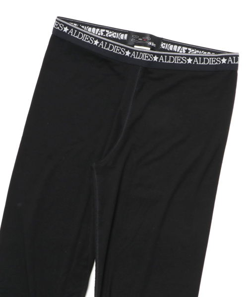 ALDIES（アールディーズ）の「Snug Spats バイカラー スナッグスパッツ（レギンス/スパッツ・メンズ・ブラック/グレー/ネイビー/レッド・FREE）」の5枚目の写真