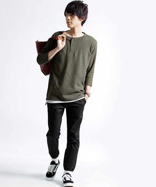 MONO-MART(モノマート)の「ストレッチテーパードジョガーパンツ デニム/チノ(デニムパンツ・メンズ・キャメル/チャコール/インディゴブルー/カーキ/ブルー/ブラック・L/M/XL)」の7枚目の写真